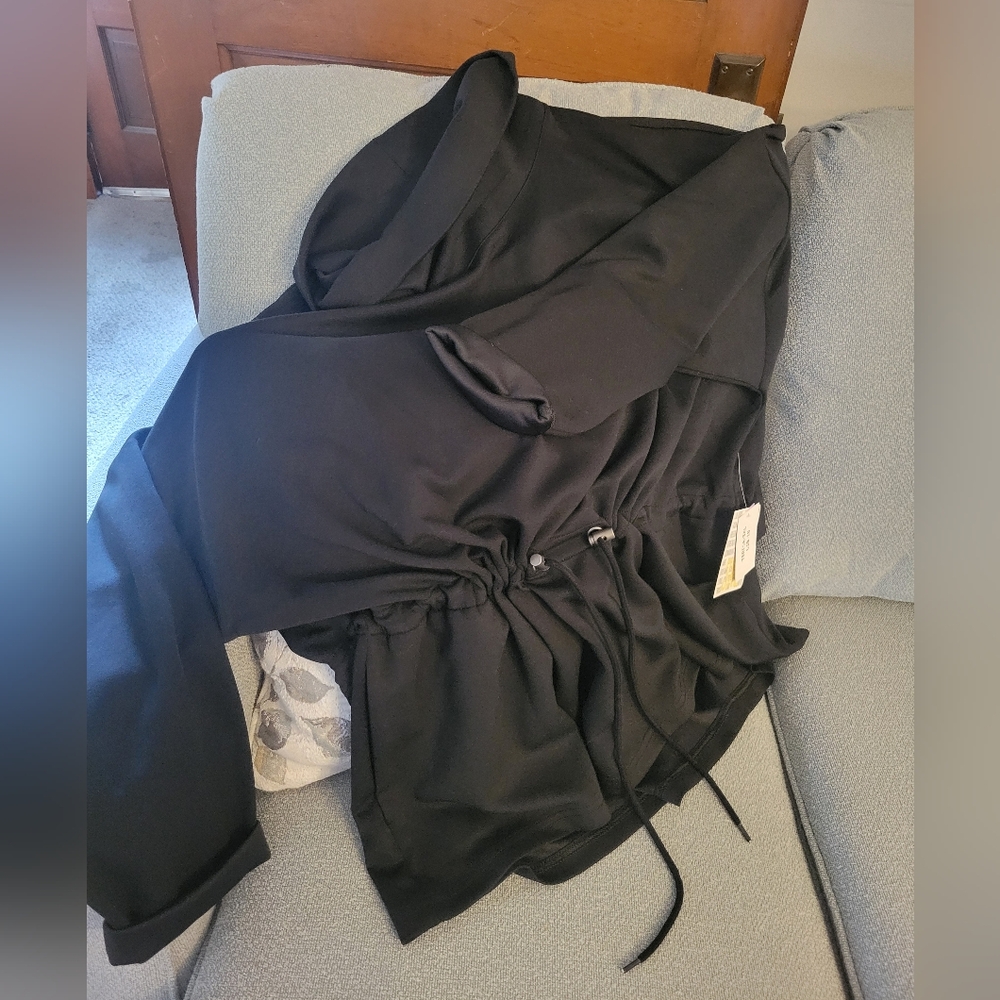 LuLaRoe Teresa Cinched waist Cowl Neck Pullover